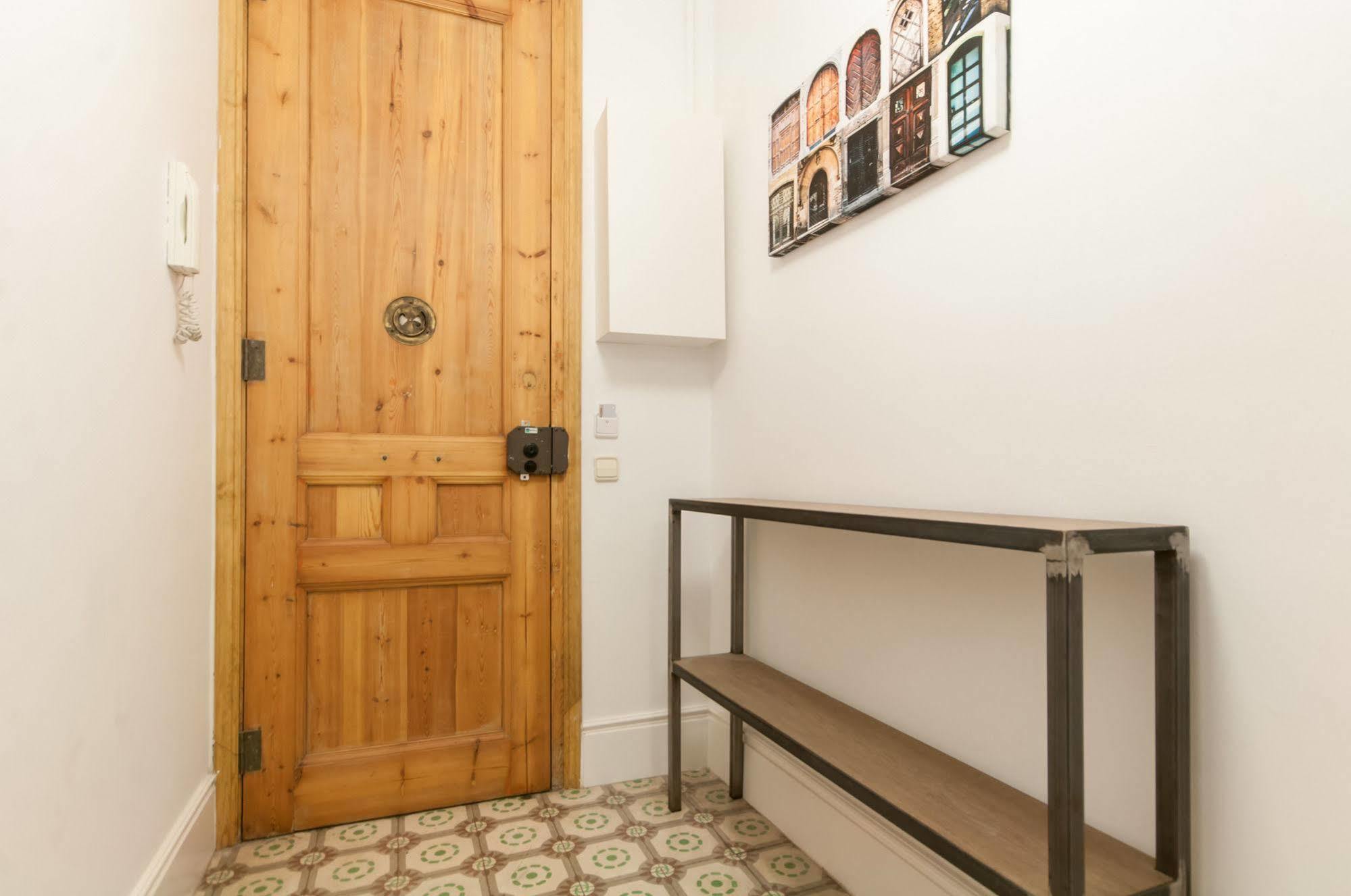 Appartement Trivao Sant Antoni Market
