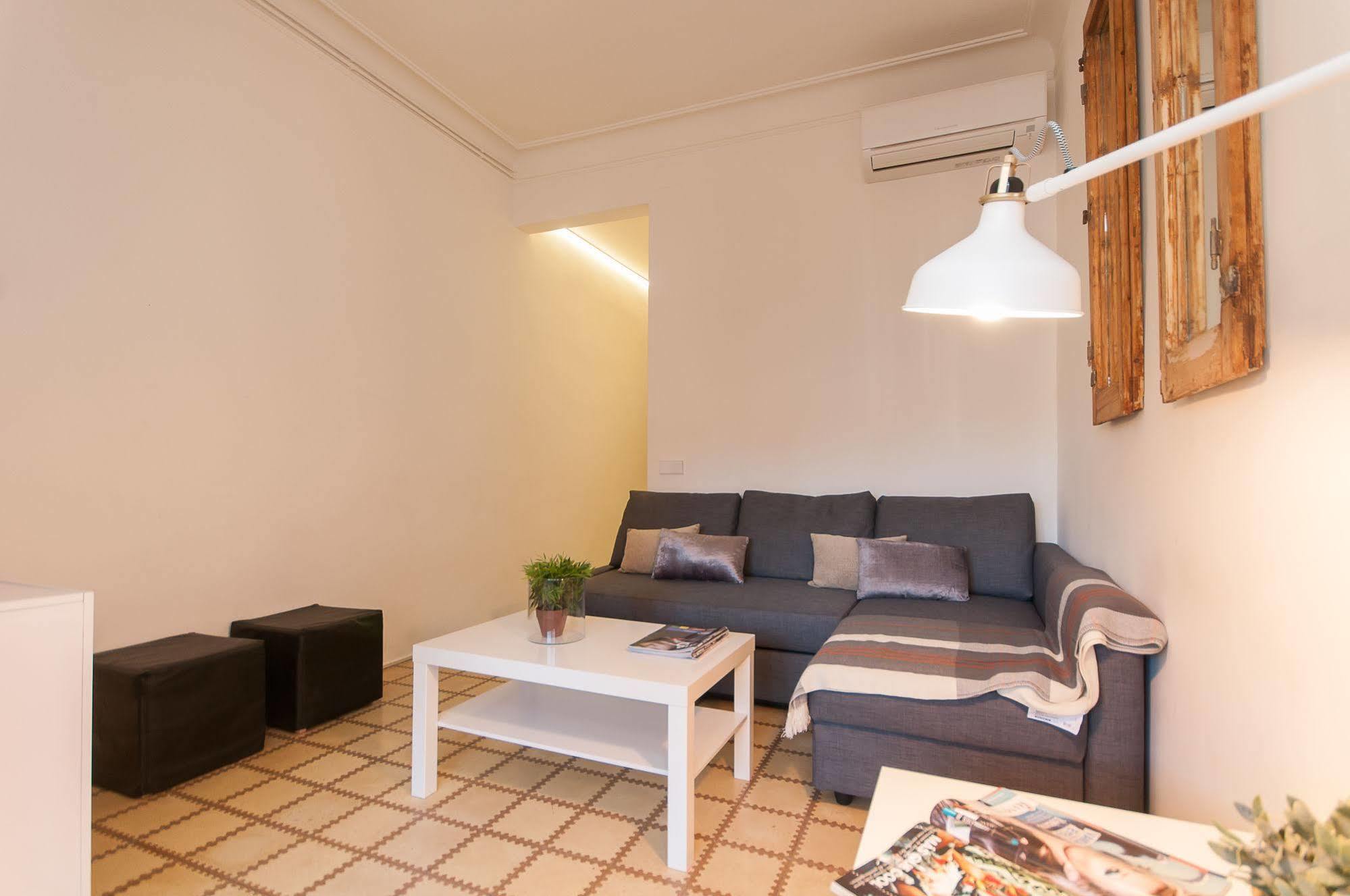 Appartement Trivao Sant Antoni Market
